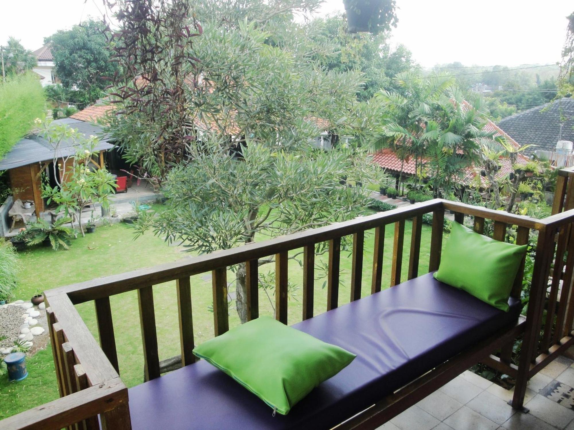 Djajanti House Bed and Breakfast Σεμαράνγκ Δωμάτιο φωτογραφία